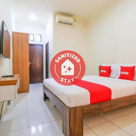 Oyo 2178 Merthan House เซมินยัค ภายนอก รูปภาพ