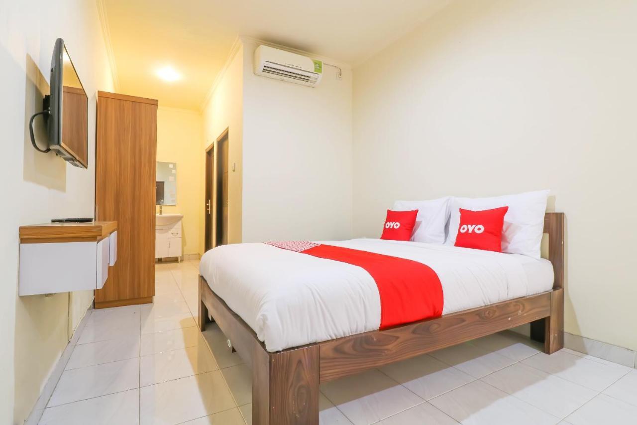 Oyo 2178 Merthan House เซมินยัค ภายนอก รูปภาพ