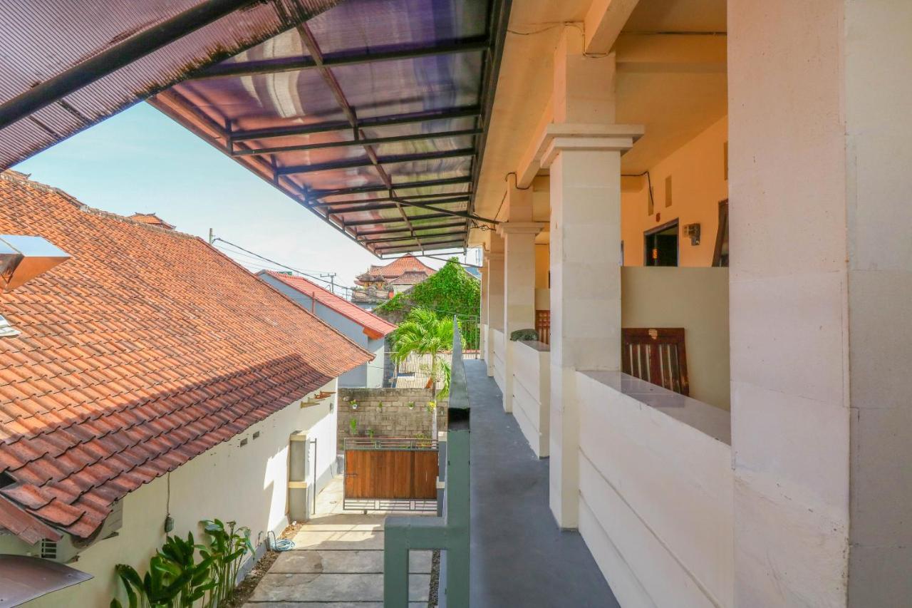 Oyo 2178 Merthan House เซมินยัค ภายนอก รูปภาพ